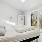 Tarje - 320m From The Sea By Interhome *