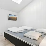 Tarje - 320m From The Sea By Interhome 펜션 론네