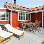 펜션 Tarje - 320m From The Sea By Interhome 론네