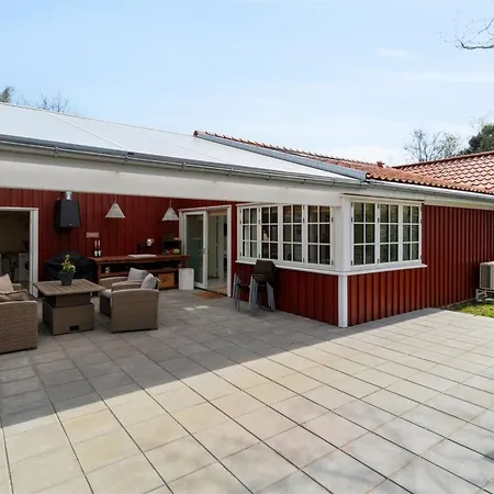 Tarje - 320m From The Sea By Interhome *